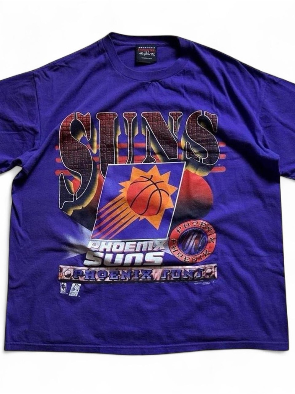 Vintage 1990s Magic Johnson Phoenix Suns Men's Purple Graphic T-Shirt XL